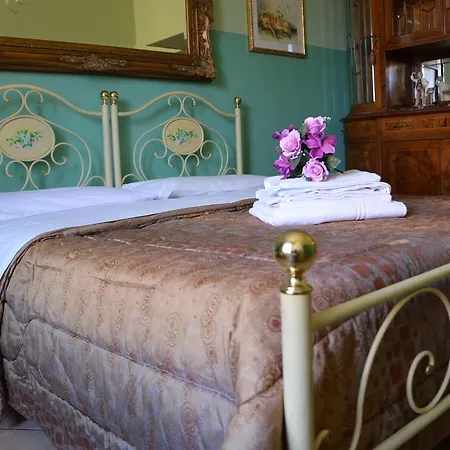 Walls Bed & Breakfast 3*
